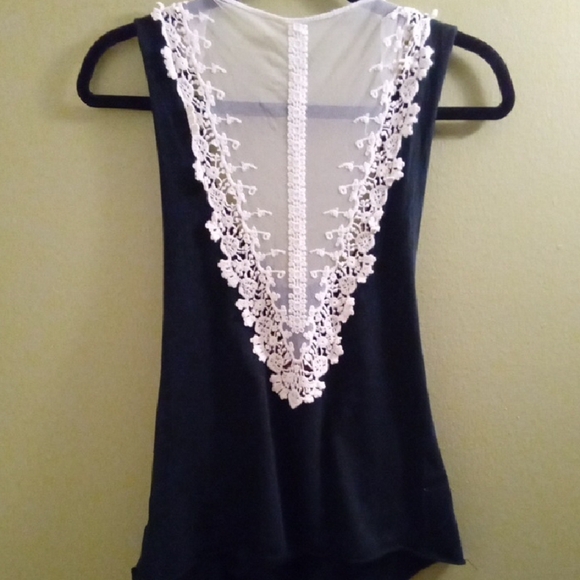 Womans M Forever 21 Black Rebel Rider Tank Top Cutout Lace Back Trim Summery - Picture 3 of 4